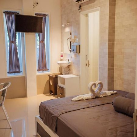 Simple Kuta Bedroom Kuta Lombok Esterno foto